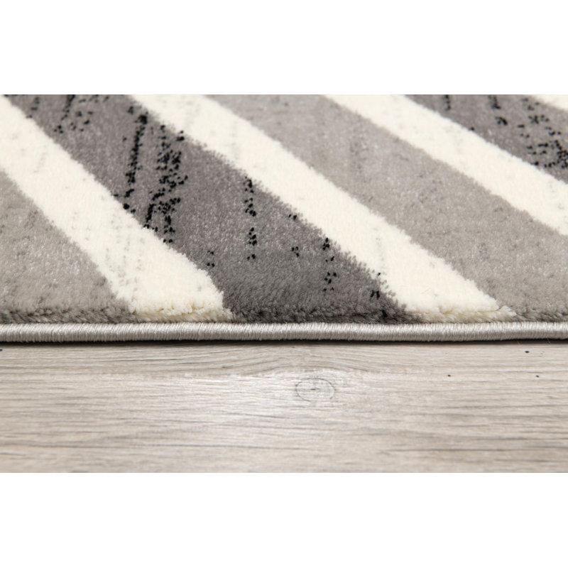 Geometric Indoor Rug, Runner 2'3" x 7'