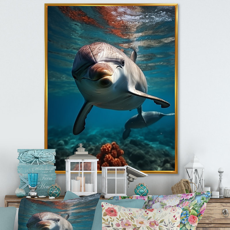 «Dolphin Serene Swim I» sur toile, H 32 po x l 16 po x P 1 po, Cadre flottant doré