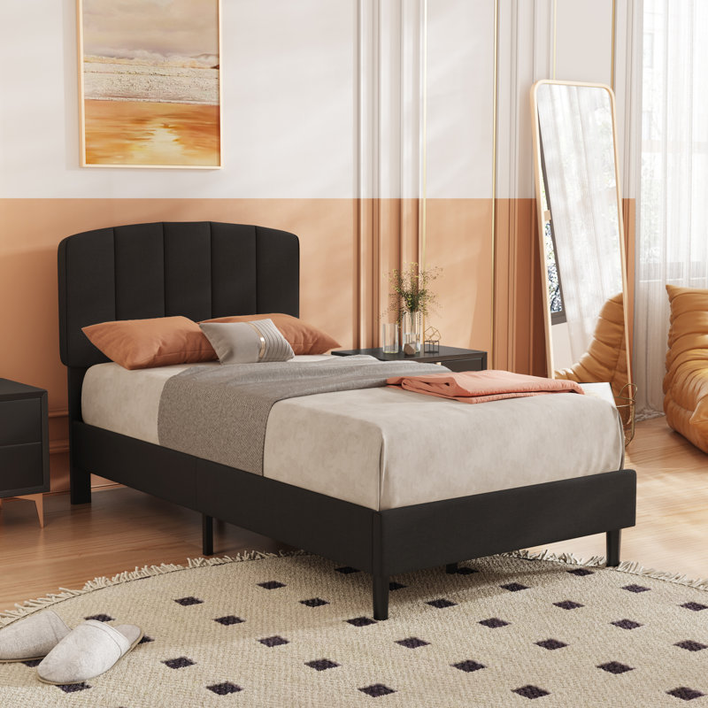 Lit plateforme tapissier, Noir, Simple