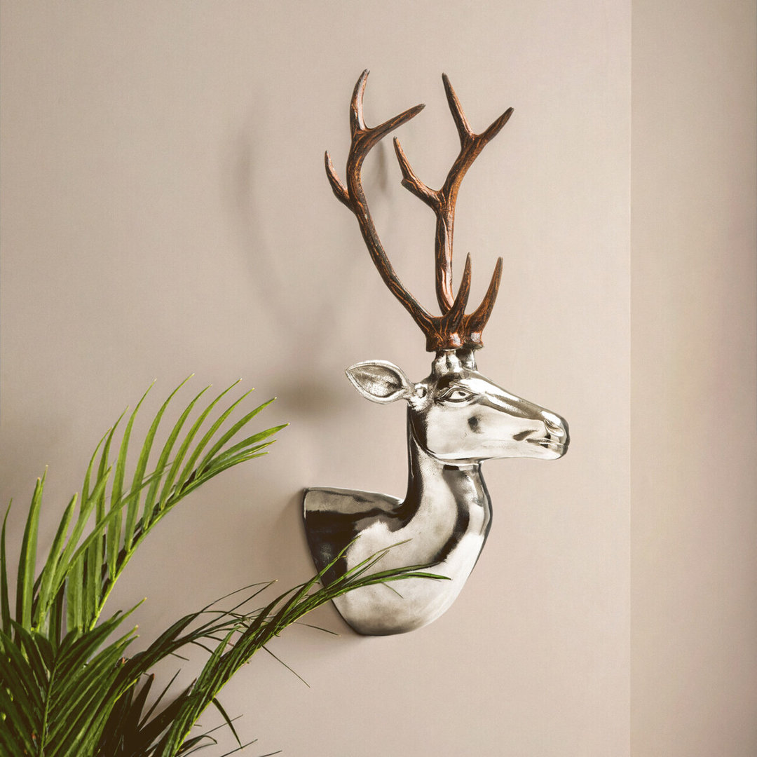 Wall Decor on Metal