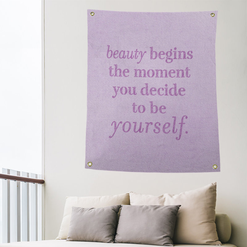 Tapisserie citation en polyester true, H 36 po x l 26 po, Violet
