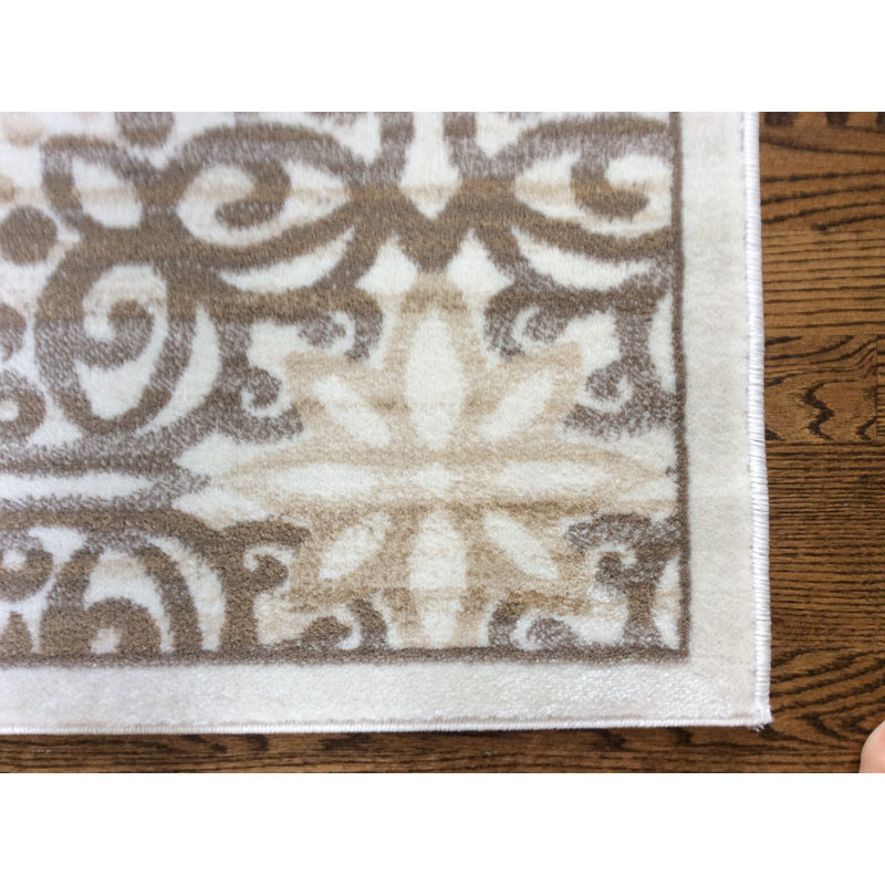 Camouflage Indoor Rug, Round 7'10"