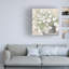 Vase blanc bouquet blanc par Julia Purinton-1200680494
