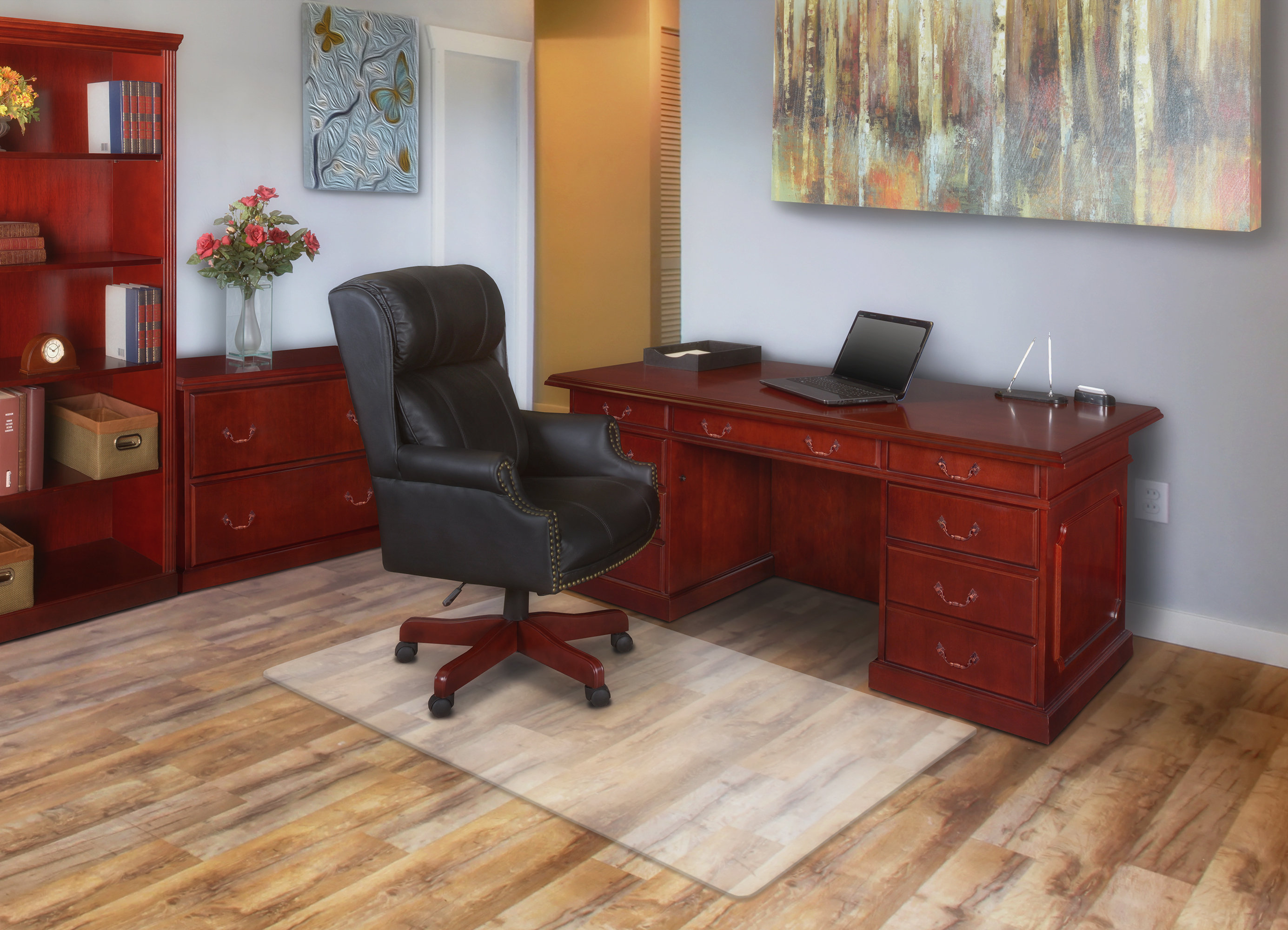 Darby Home Co Barrington Traditional Plush Leather Executive Swivel