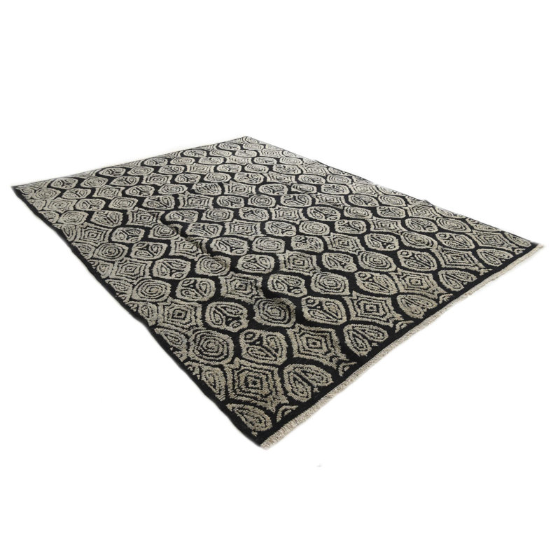 Tapis noir Noles