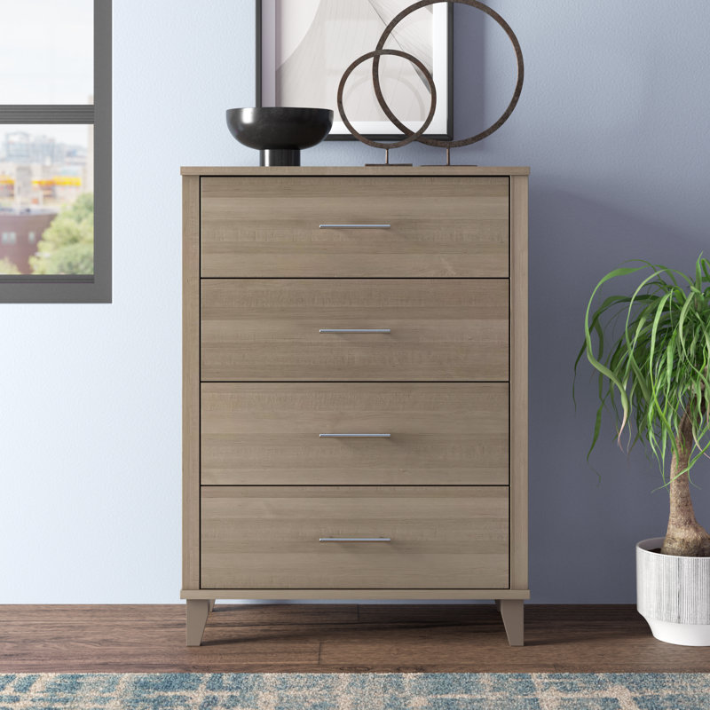 Giovanna 31'' W 4 - Drawer Dresser, Ash Gray