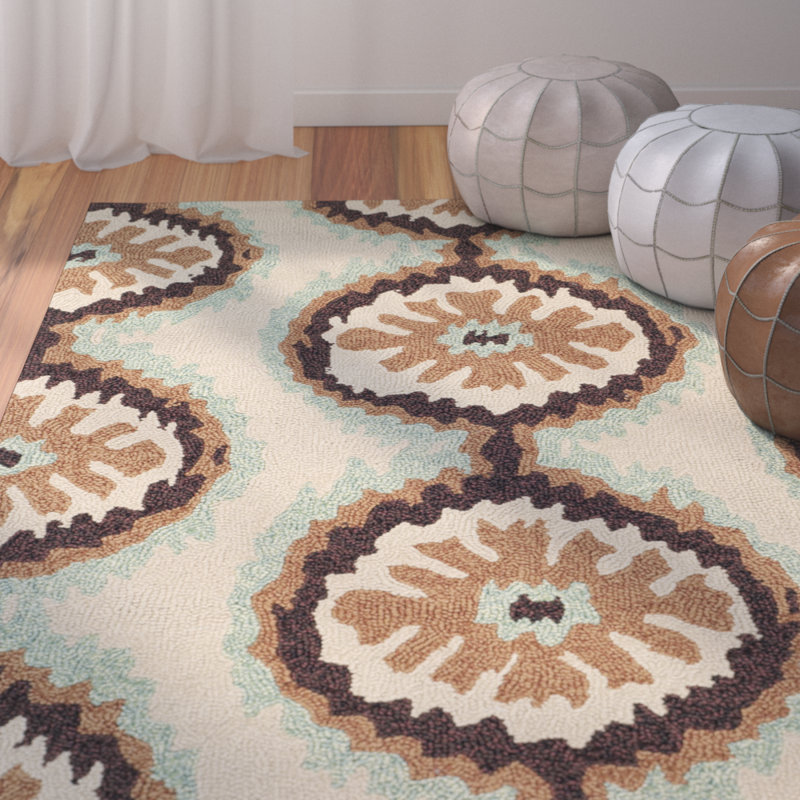 Tapis d'intérieur / extérieur à motif floral brun et bleu crocheté à la main Puri, Rectangle 5 pi x 8 pi