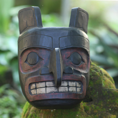 Sculpture totem