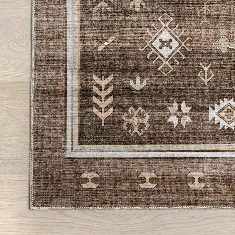 Briar Oriental Machine Woven Polyester Area Rug in Brown, Runner 2'6" x 8'