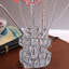 Lampe de table en aluminium et branches en aluminium avec vase en chrome