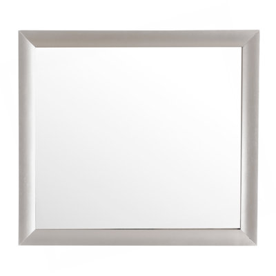 Miroir mural élégant et fonctionnel pour chaque pièce, rehaussant l'esthétique de l'espace et réfléchissant la lumière pour faire paraître les pièces plus grandes