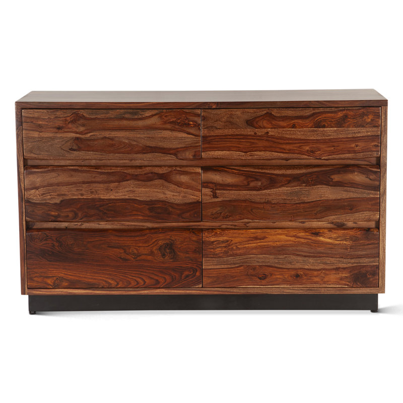 Elliston 62" Dresser In Natural