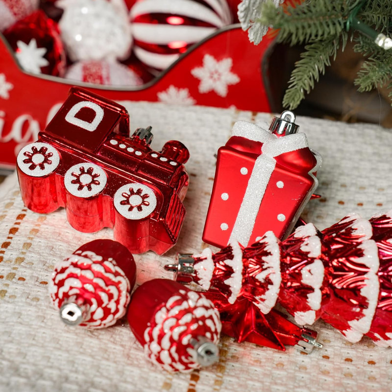 82pcs Classic Christmas Balls Ornaments Set, Red and White,Perfect Decor for Xmas Tree