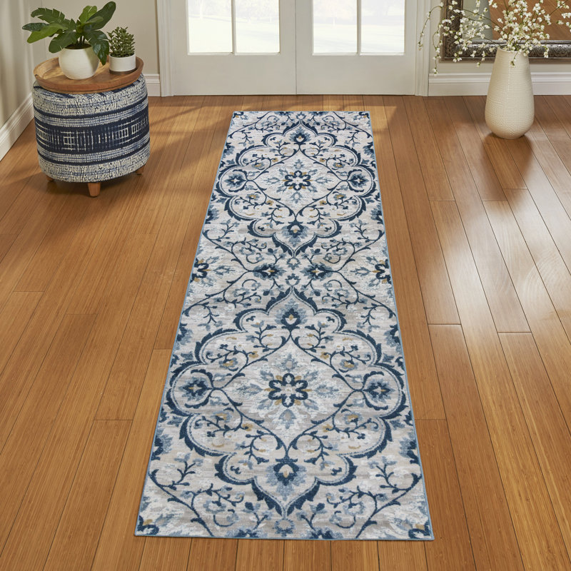Mickelson Medallion Gray/Blue Scrolled Transitional Diamond Medallion Area Rug, Runner 2'7" x 8'