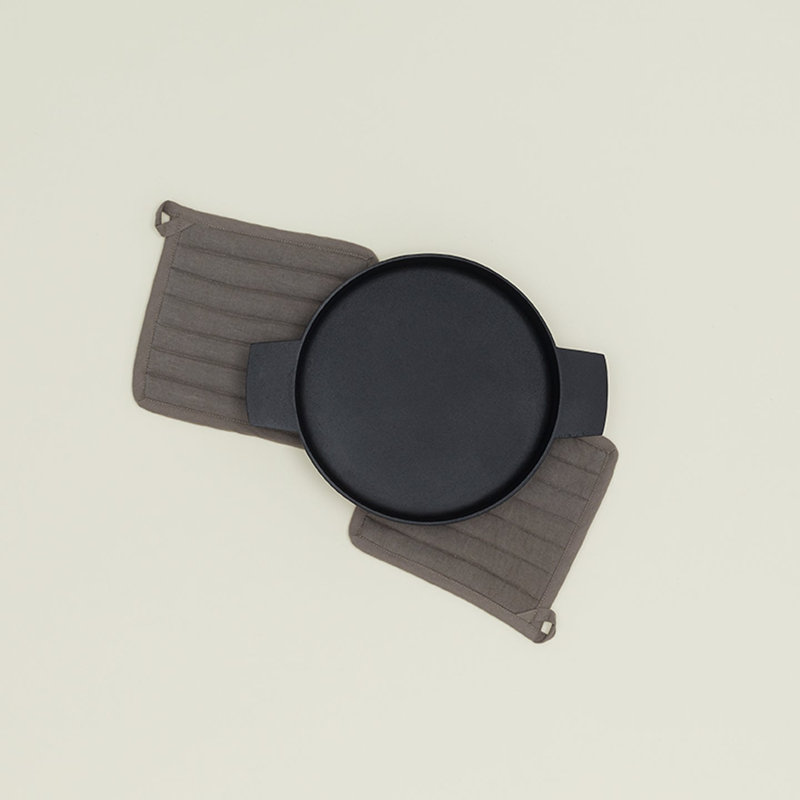 Hawkins New York Pot Holders, Gray
