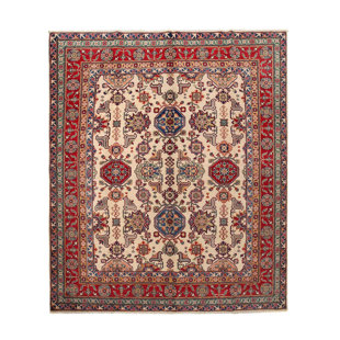 Hand Knotted Wool Oriental Rug