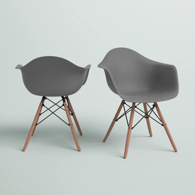 Chaise avec accoudoirs Chaya