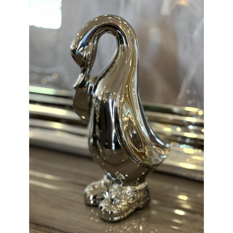 Haris Hand Finishing Ceramic / Porcelain Figurine / Sculpture Decorative Object