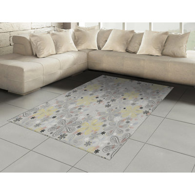 Glennville Floral Hand Woven Area Rug