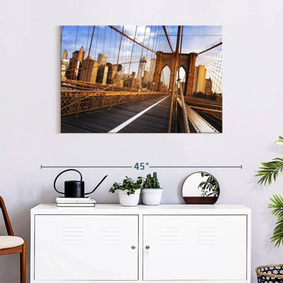 Ravi célèbre pont de Brooklyn, NY