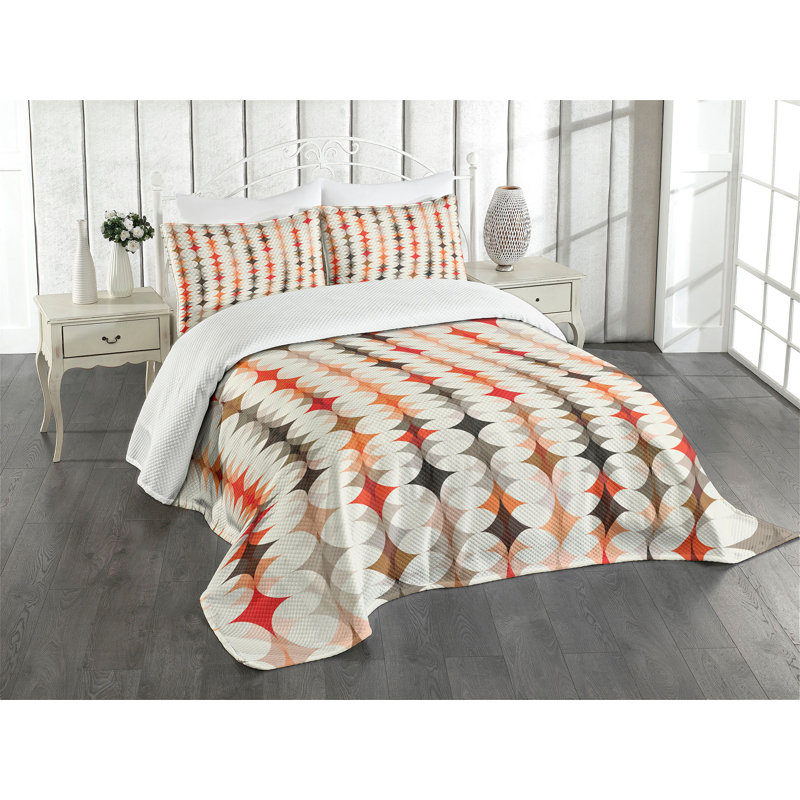 Ambesonne Geometric Bedspread Vintage Oval Pattern Orange Peach Red, King Coverlet/Bedspread + 2 Pillow Shams