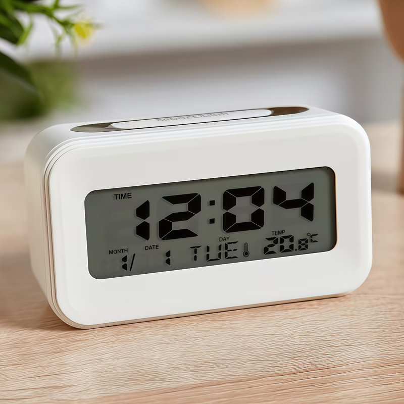 Réveille-matin rectangulaire blanc avec affichage de la température et du jour de la semaine, petite horloge de chevet à pile au format 24 heures pour table de chevet décor de bureau