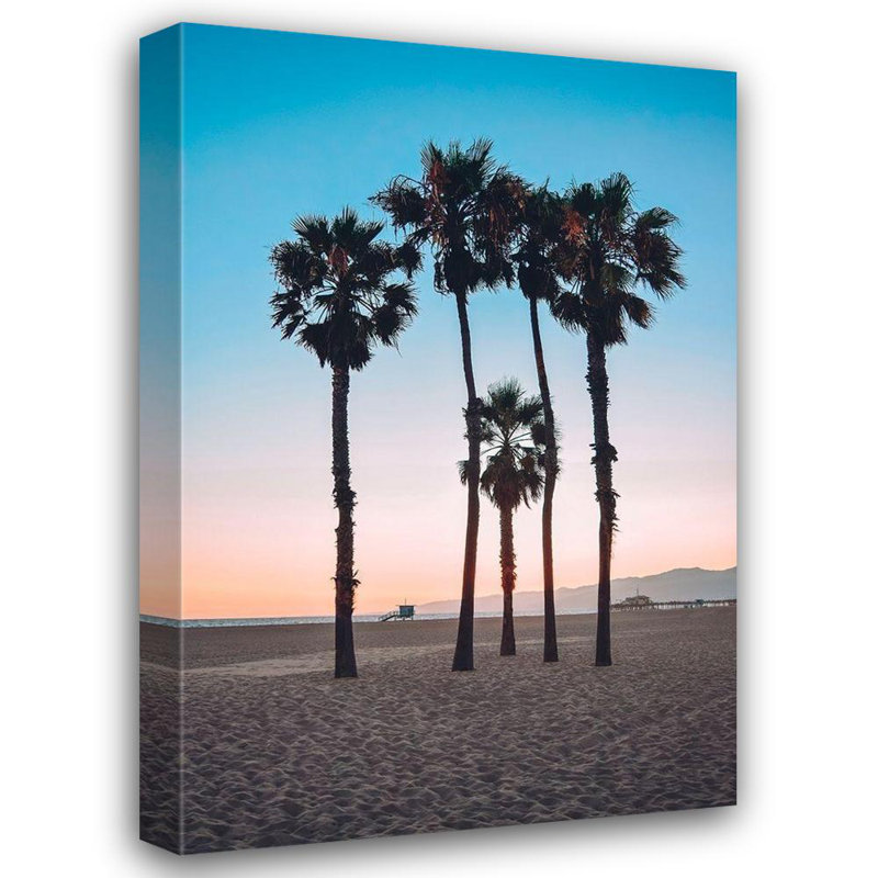 «Bay Isle Home ™ Carpentieri, Natalie», art sur toile tendue sous le titre: Palmier de Santa Monica, H 24 po x l 17 po