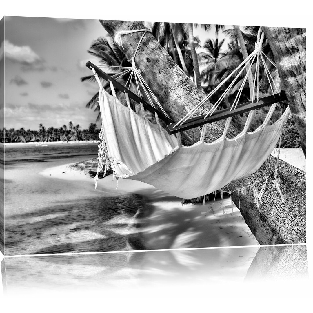 Leinwandbild Malediven Palme Strand Sonne in Monochrom