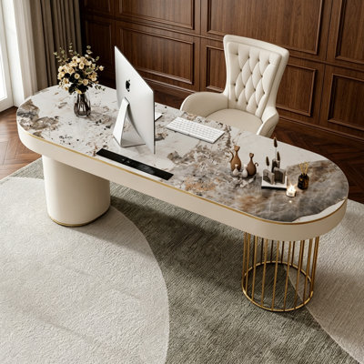 Bureau simple et luxueux