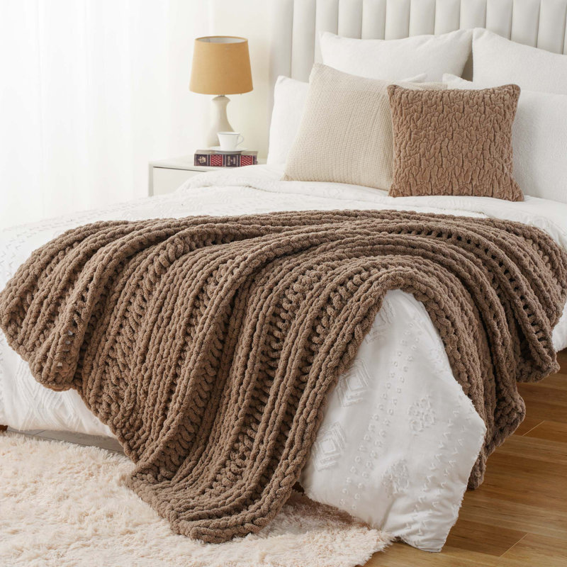 Large Rope Knot Throw Blanket,Soft And Thick Chenille Throw Blanket, 50"X60", Taupe