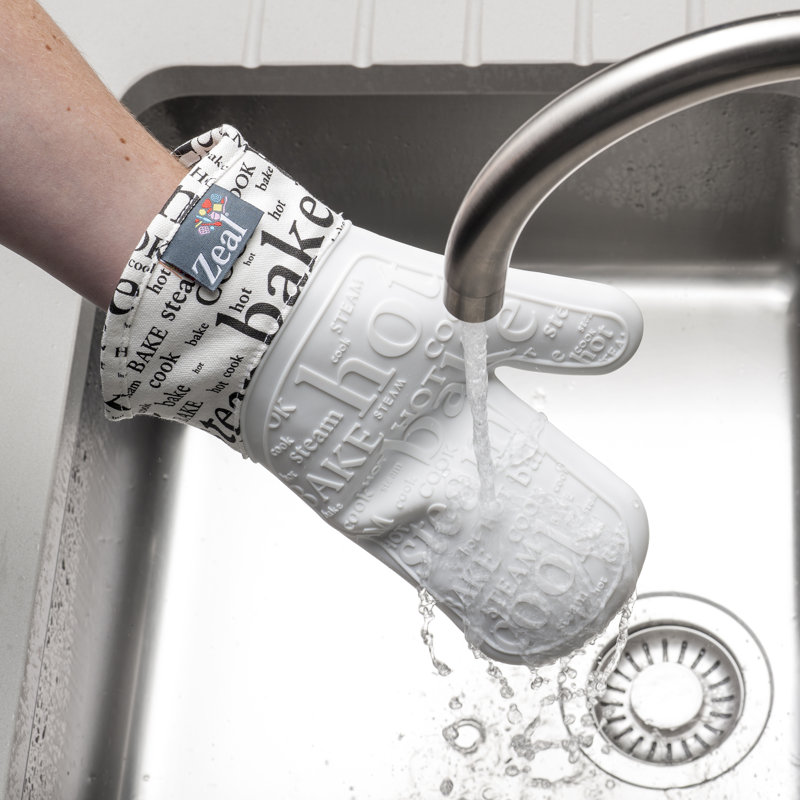 Zeal Cotton Oven Mitt, White