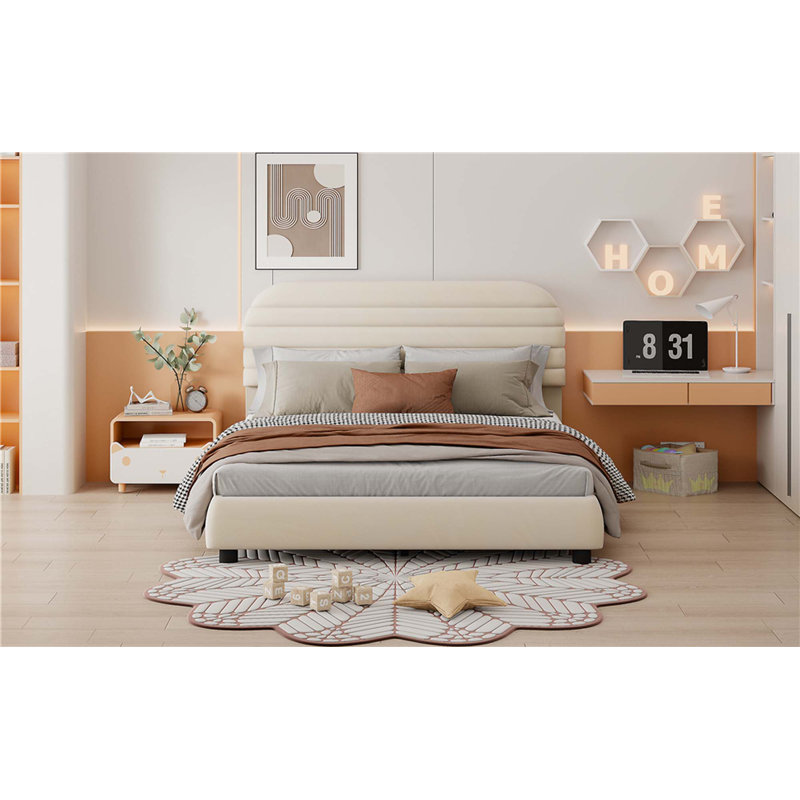 Grand lit plateforme tapissier en velours, structure solide et conception élégante en forme de courbe, Beige