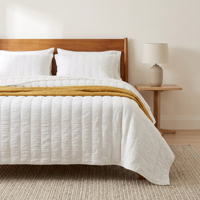 100% Cotton Puckered 3 Pc Reversible Comforter Set with Shams