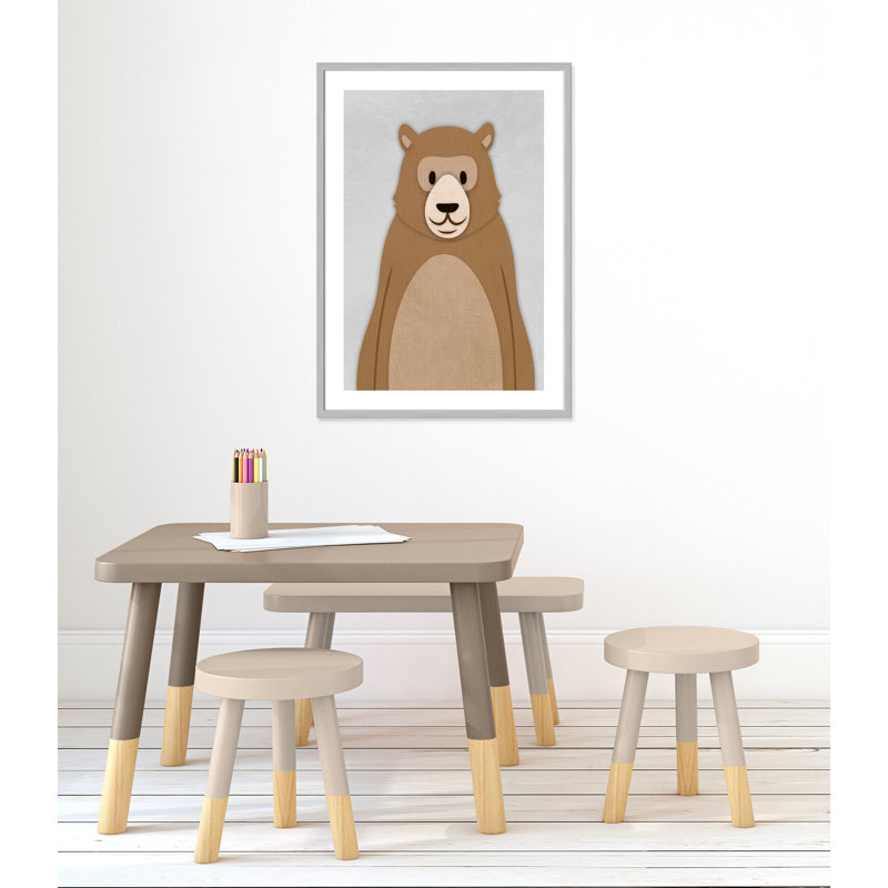 Adhésif décoratif Cheery Bear, 34.5" H x 24.5" W x 1.18" D, Encadré de boîte argent