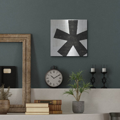 Ebern Designs «P ponctuated Black Square 7» par Michael Mullan, art mural en métal