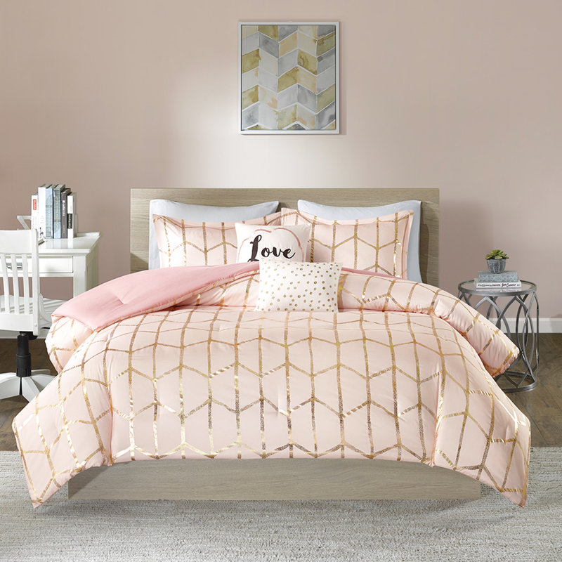 Édredon Blush avec imprimé métallique pour une chambre à coucher contemporaine géométrique