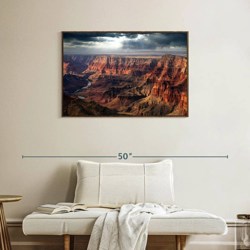 Grand canyon nuageux, 37 po x 25 po, Cadre flottant noyer