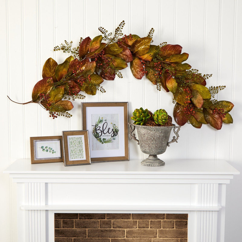 Autumn Magnolia Leaf and Berries Artificial Garland