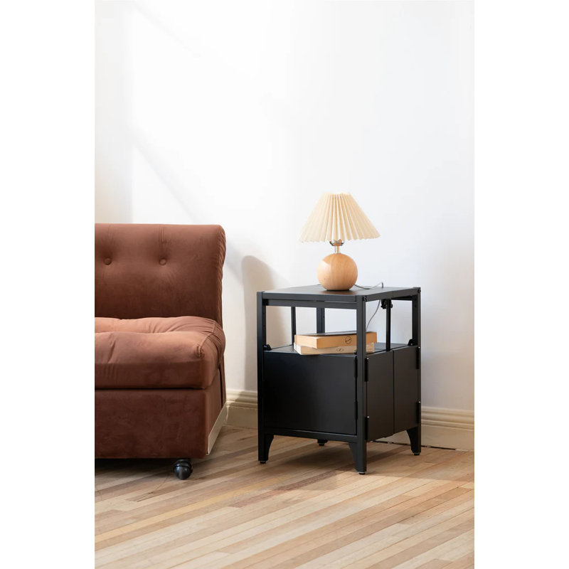 Armoire d'appoint en métal Lania