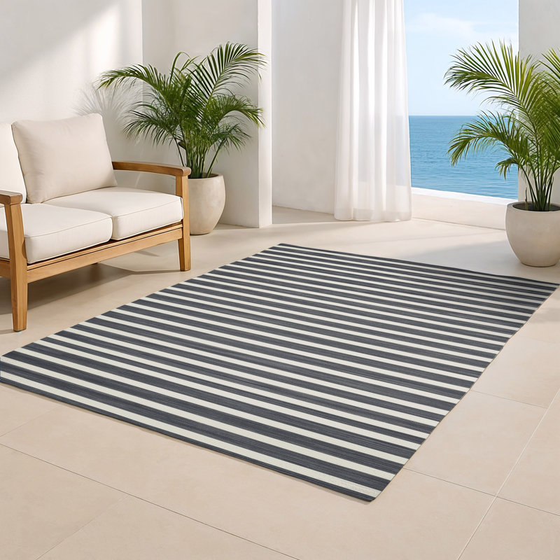 Tapis intérieur / extérieur gris HorizontalStripes, Rectangle 5 pi x 7 pi