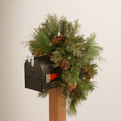 36" Pre-Lit Pine Christmas Swag