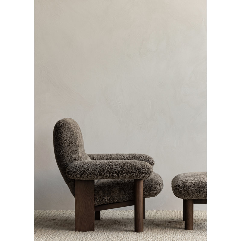 Brasilia Lounge Chair, Sheepskin Root, Walnut