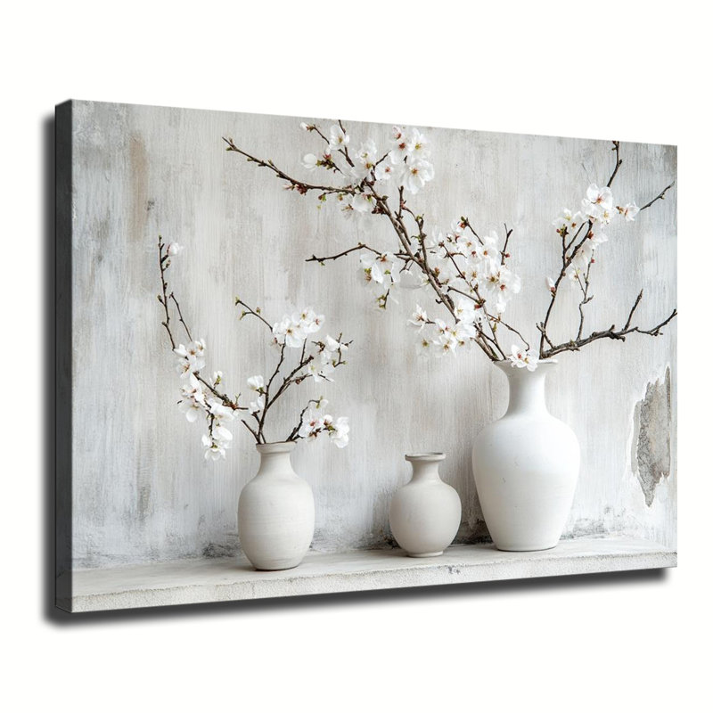Vases en céramique blanche ornés de branches de fleurs blanches printanières, grande toile tendue sur châssis pour salon ou chambre.