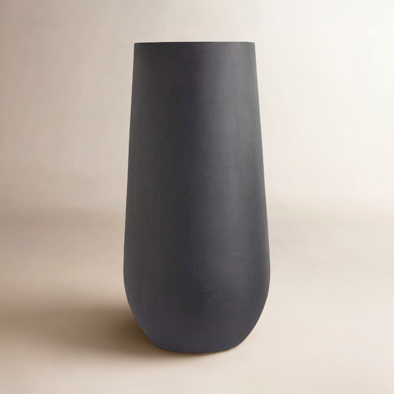 Vase de table en céramique Kirsten, H 39,25 po x l 39,25 po x P 19,25 po