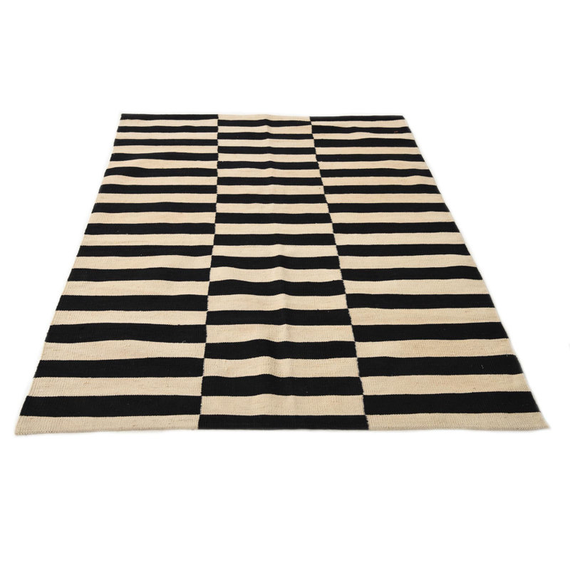 Tapis noir et blanc Newsom
