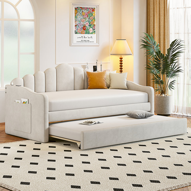 Upholstered Daybed With Trundle