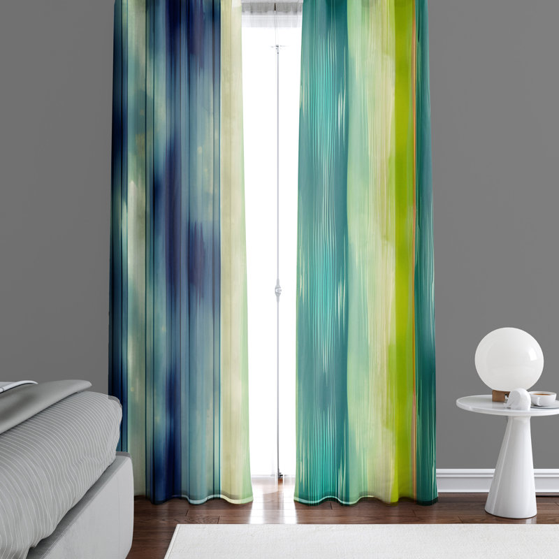 Paire de rideaux semi-transparents en polyester Dashanta, L 56 po x L 78 po