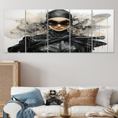 Ensemble d'art mural noir et gris Futuristic Fashion III - Dior 5 pièces
