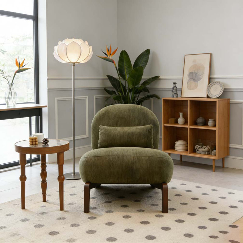 Cute Accent Chair with Solid Wood Legs, Green, Fabric