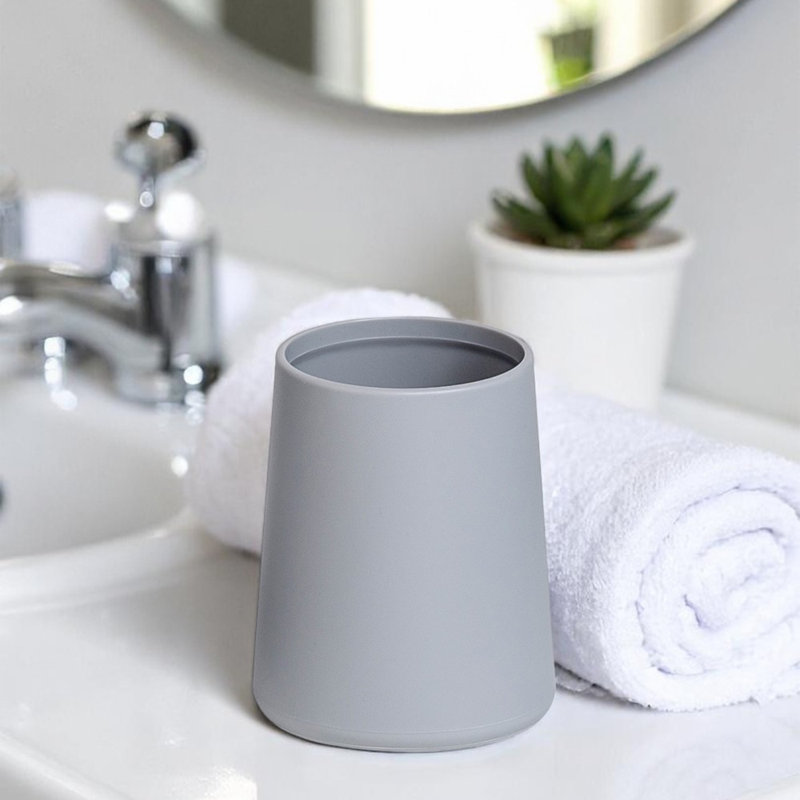 Shalynne Tumbler, Light Grey